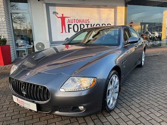 Maserati Quattroporte V Automatik - NAVI, BOSE, SZ, PDC ... -