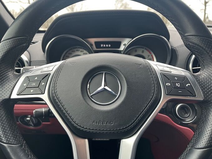 Mercedes-Benz SL 350 Roadster - PANO, LEDER, SHZ ... -