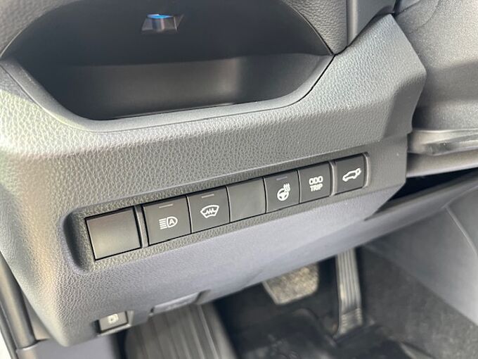 Toyota RAV4 Hybrid Style AWD 4x4 - AHK, LED, BT, Navi, PDC