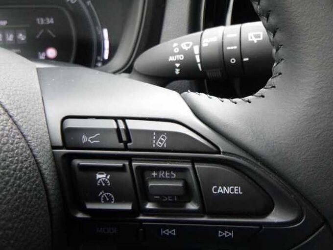 Toyota Aygo X Hybrid - Comfort - Automatik - Navi, LED