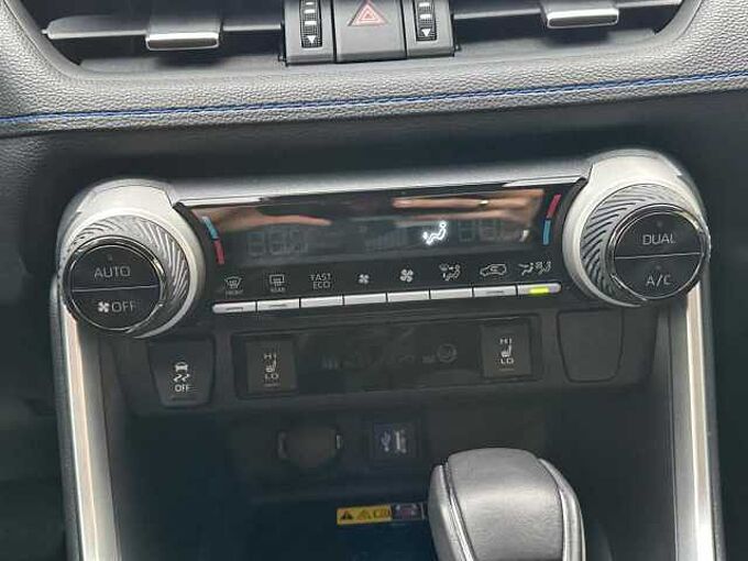 Toyota RAV4 Hyb.Style 4x2 -  LED, Navi,  JBL, PDC+360&deg;