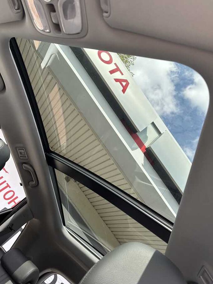 Kia Sorento 2.2 CRDi AWD Aut. Platin. Edition - AHK  Pano