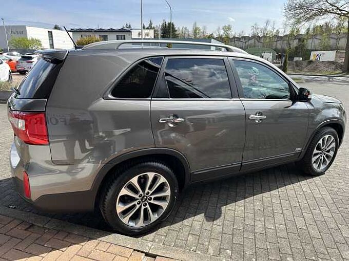 Kia Sorento 2.2 CRDi AWD Aut. Platin. Edition - AHK  Pano
