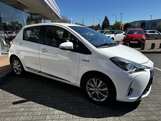 Toyota Yaris 1.5 Hybrid Comfort - Standhzg., SHZ, CAM. ... -