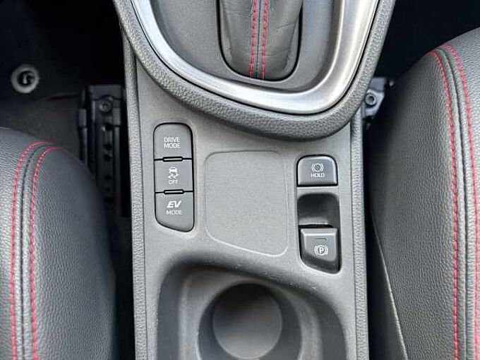 Toyota Yaris Cross 1.5 Hybrid GR Sport - NAVI, HEAD, PANO ...