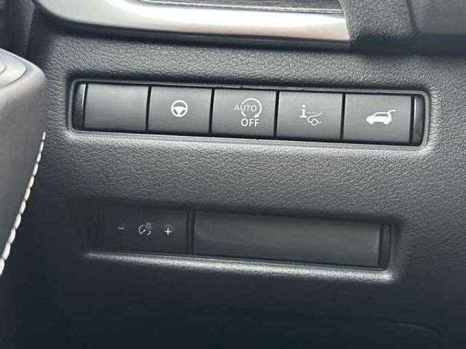 Nissan Qashqai 1.3MHEV Tekna Plus + XTronic - Facelift Pano, Bose, 20'