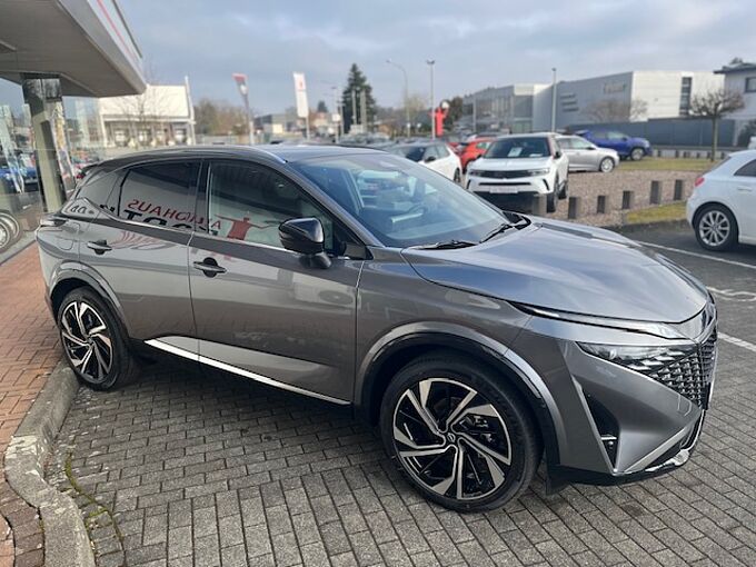 Nissan Qashqai 1.3MHEV Tekna Plus+ XTronic - Facelift Pano, Bose, 20'