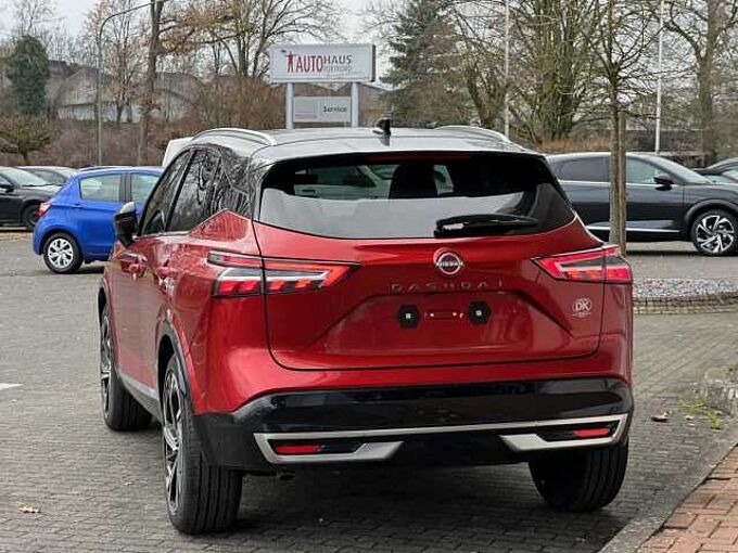 Nissan Qashqai 1.3MHEV Tekna Plus + XTronic - Facelift Pano, Bose, 20'