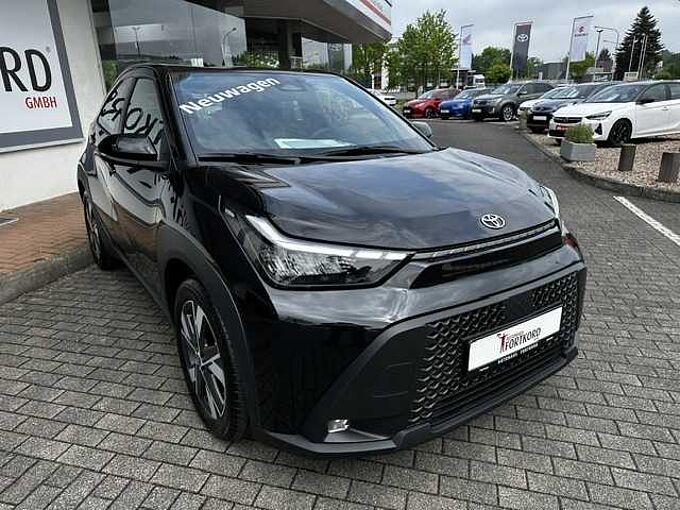 Toyota Aygo X Hybrid - Comfort - Automatik - Navi, LED