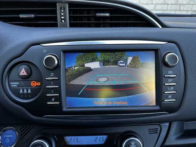 Toyota Yaris 1.5 Hybrid Comfort - Standhzg., SHZ, CAM. ... -