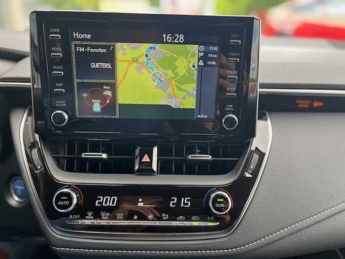 Toyota Corolla 2.0 Hybrid Style - Navi, PDC, LED