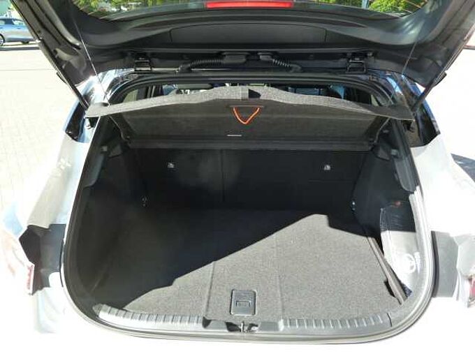 Toyota Corolla 2.0 Hybrid Style - Navi, PDC, LED