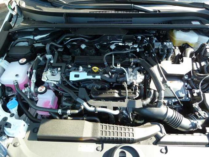 Toyota Corolla 2.0 Hybrid Style - Navi, PDC, LED