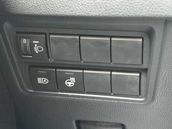 Toyota Yaris Style - 1.5 Hybrid - Navi, KEYLESS, SHZ.