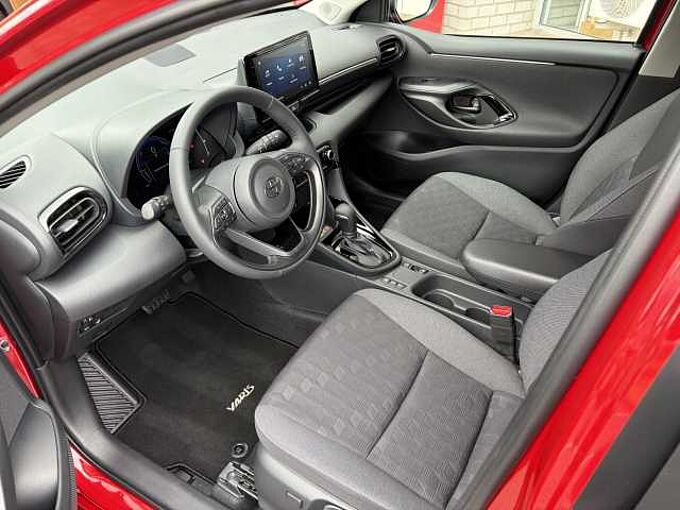 Toyota Yaris Style - 1.5 Hybrid - Navi, KEYLESS, SHZ.