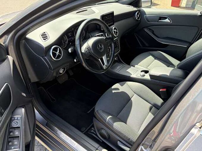 Mercedes-Benz A 180 CDI Diesel - Navi, PDC, SHZ., ...