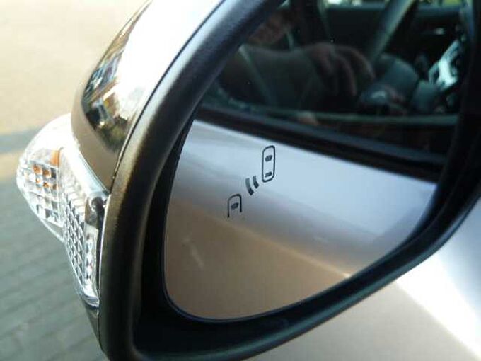 Toyota C-HR 2.0 Hybrid GR Sport - Navi, SHZ, PDC, LED, ...