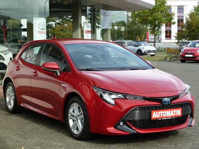 Toyota Corolla Hybrid 1.8 Style - LED, SH+LH, KeyFree