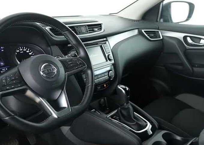 Nissan Qashqai 4x4 Acenta + 1.7 dCi - AHK, Navi, Pano, LED
