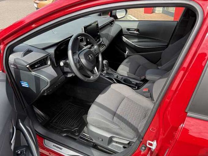 Toyota Corolla Hybrid 1.8 Style - LED, SH+LH, KeyFree