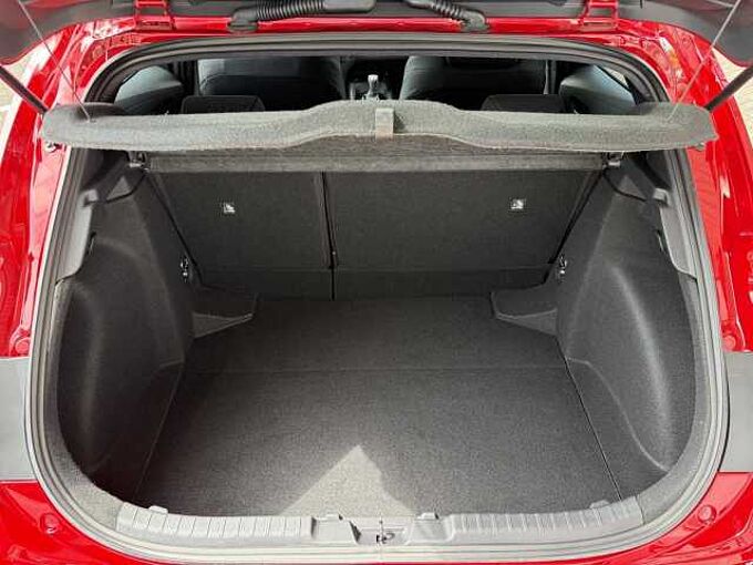 Toyota Corolla Hybrid 1.8 Style - LED, SH+LH, KeyFree