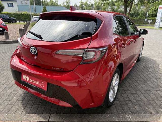 Toyota Corolla Hybrid 1.8 Style - LED, SH+LH, KeyFree