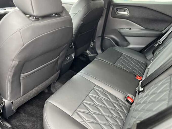 Nissan Qashqai 1.3MHEV Tekna Plus+ XTronic - Facelift Pano, Bose, 20'