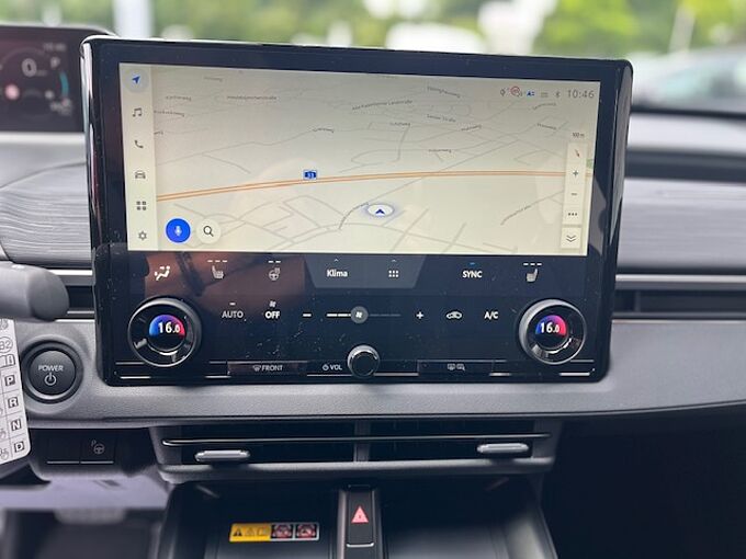 Toyota C-HR + Plus Lounge 4x4 - 77kwh - JBL, Pano., 360&deg; Kam., ...