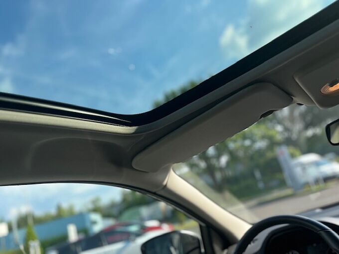 Nissan Qashqai 1.3 DIG-T ZAMA - Navi, Pano, LED, PDC, SZ