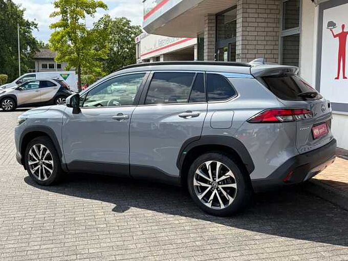 Toyota Corolla Cross 2.0 Hybrid Style 4x4 - Allwetter, LED, LHZ., Navi., ...
