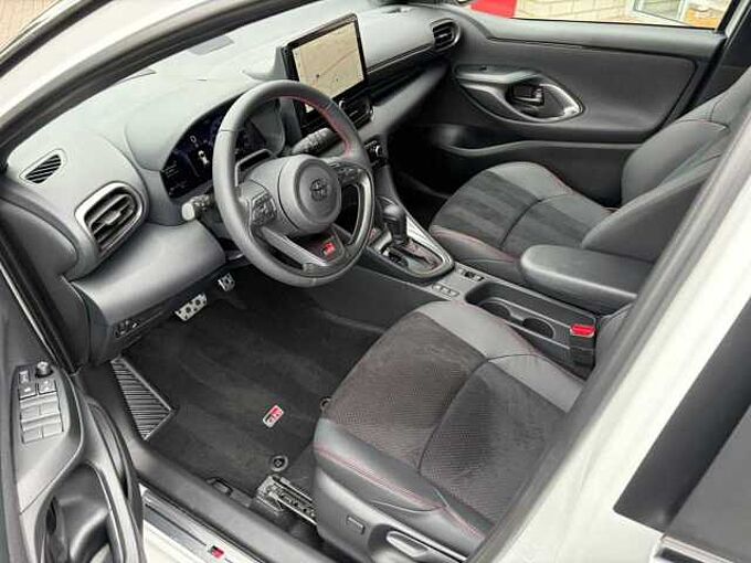 Toyota Yaris 1.5 Hybrid GR Sport - Head-Up, Navi, LH, SHZ, ... -