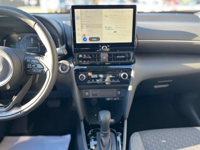 Toyota Yaris Cross Style 'Teamplayer' 1.5 Hybrid - Navi, LED, SZ, LH, Alu