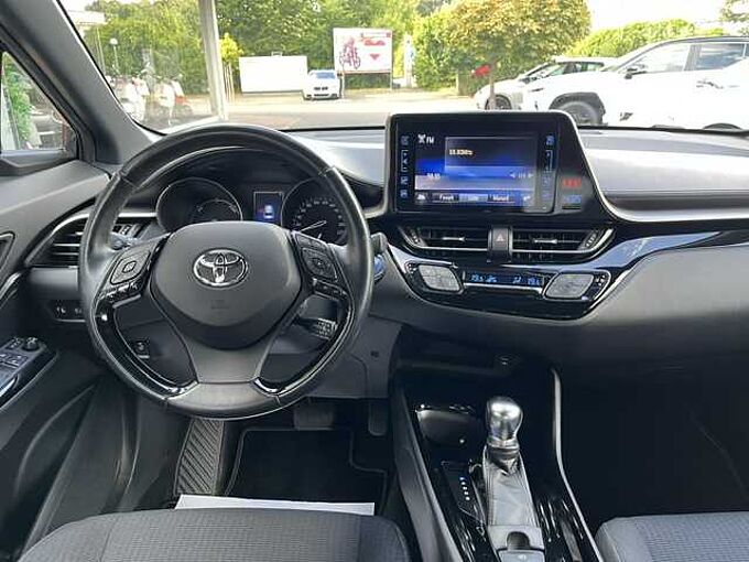 Toyota C-HR 1.8 Hybrid Team D - IPS, LED, LH+SH, PDC, ...