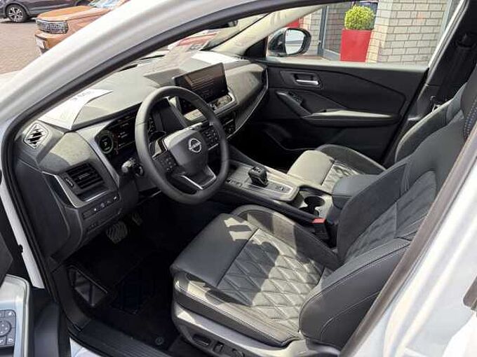 Nissan Qashqai 1.3MHEV Tekna Plus + XTronic - Facelift 26 Pano, Bose, 20'