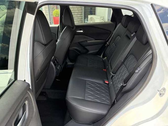 Nissan Qashqai 1.3MHEV Tekna Plus + XTronic - Facelift 26 Pano, Bose, 20'