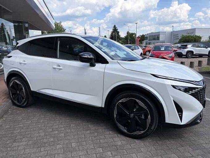 Nissan Qashqai 1.3MHEV Tekna Plus + XTronic - Facelift 26 Pano, Bose, 20'