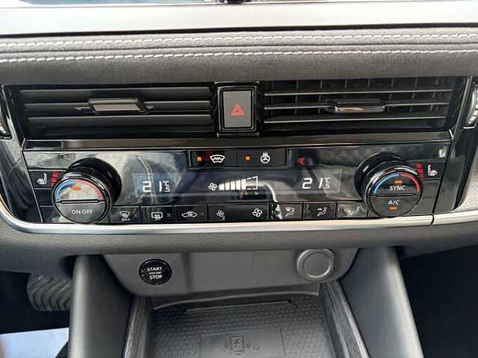 Nissan Qashqai 1.3MHEV Tekna Plus + XTronic - Facelift 26 Pano, Bose, 20'