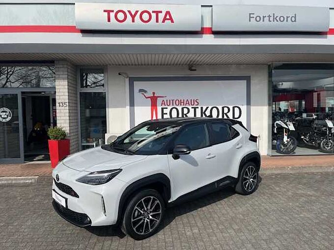 Toyota Yaris Cross 1.5 Hybrid GR Sport - HEAD., elektr. Heckkl., LED ...