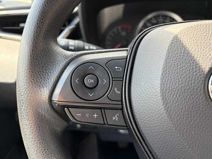 Toyota Corolla 1.2 Turbo - BT, Klima, Alu  ... sehr gepflegt !