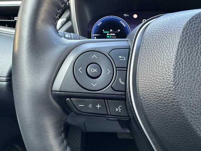Toyota Corolla Cross 1.8 Hybrid Style - Allwetter, NAVI, LHZ, LED, PDC, SZ