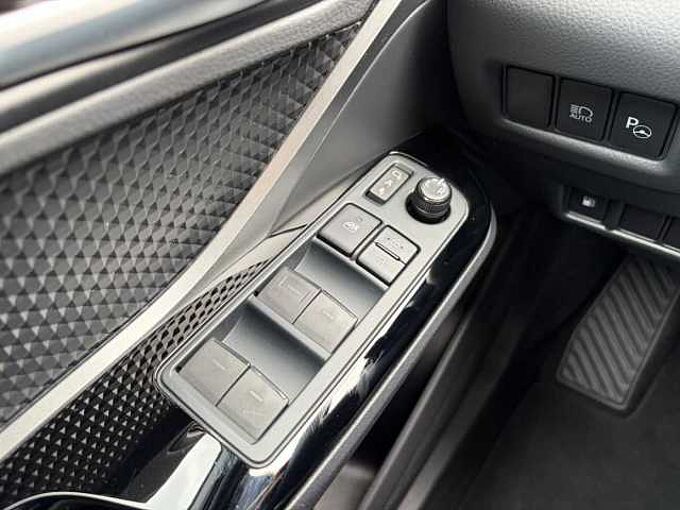Toyota C-HR 2.0 Hybrid GR Sport - Navi, SHZ, PDC, LED, ...