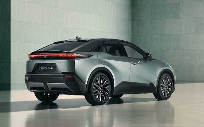 Toyota C-HR + elektrisch -Active - 77 KWh - (Teampl. )