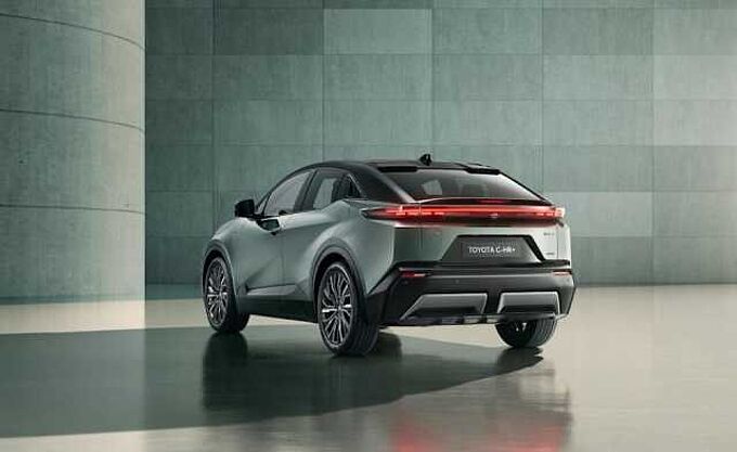 Toyota C-HR + elektrisch -Active - 77 KWh - (Teampl. )