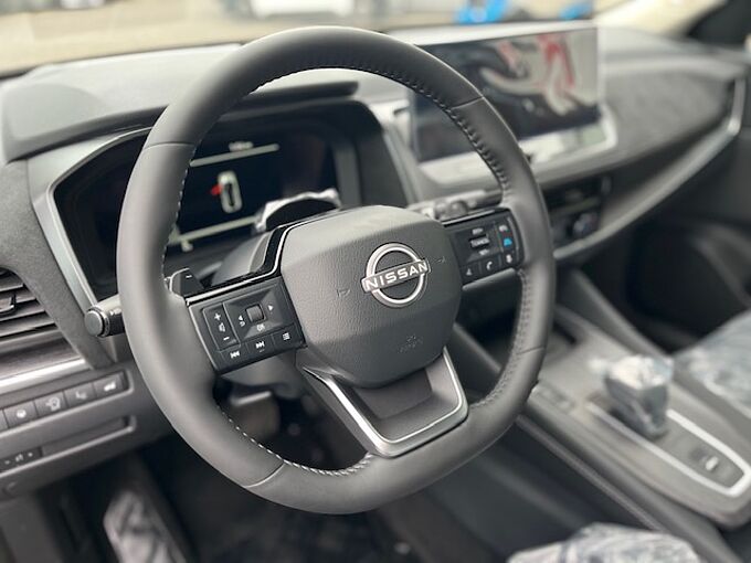 Nissan Qashqai 1.3MHEV Tekna Plus + XTronic - Facelift 26 Pano, Bose, 20'
