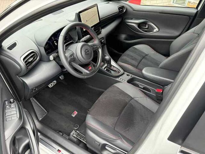 Toyota Yaris 1.5 Hybrid GR Sport - Head-Up, Navi, LH, SHZ, ... -