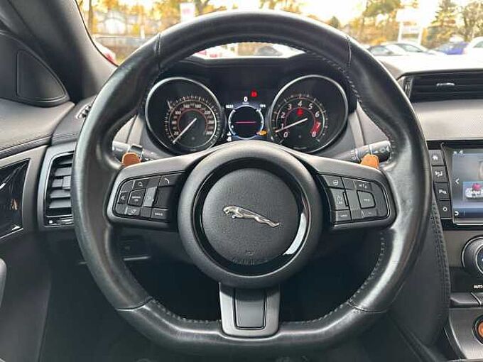 Jaguar F-Type S - 3.0 V6 - AWD - Klappe, Autom.,19', Navi, Xenon
