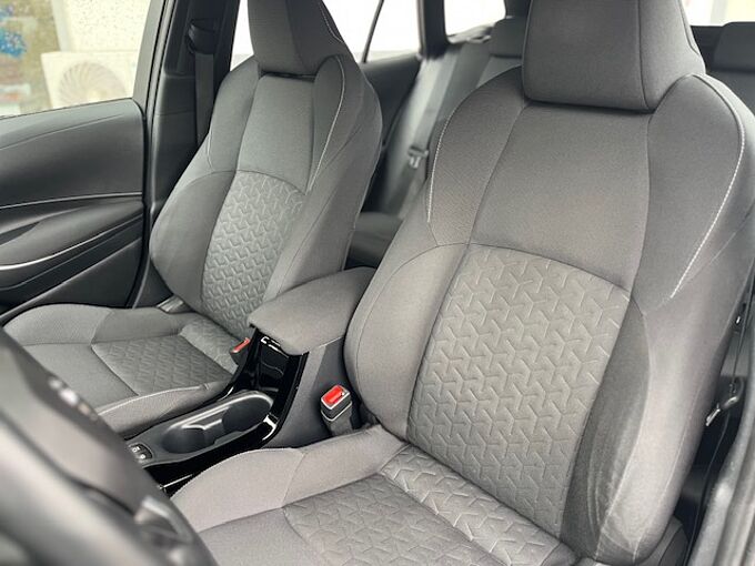 Toyota Corolla Touring Sports 2.0 Hybrid 'Teamplayer' - SHZ, LED, Navi., ...