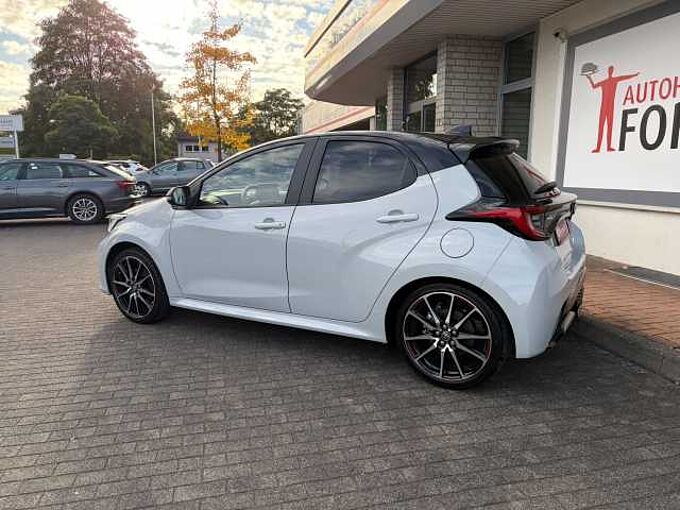 Toyota Yaris 1.5 Hybrid GR Sport - Navi., LED, HuD, SZ, ...