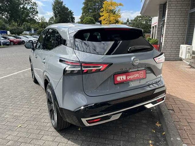 Nissan Qashqai 1.3MHEV Tekna Plus+ XTronic - Facelift Pano, Bose, 20'