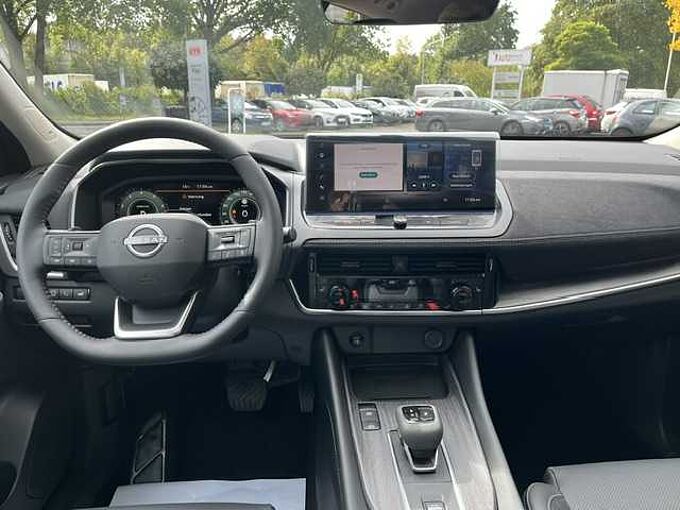 Nissan Qashqai 1.3MHEV Tekna Plus+ XTronic - Facelift Pano, Bose, 20'